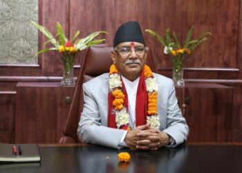 विदेशबाट ल्याएका मोबाइल अहिले नचल्ने नबनाउन प्रधानमन्त्री दाहालको निर्देशन