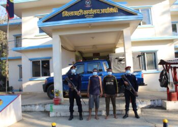 अर्घाखाँचीमा दुई नक्कली प्रहरी पक्राउ