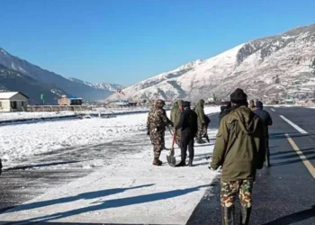 हिउँ पन्छाएपछि फेरि सुरु भयो जुम्लामा हवाई सेवा