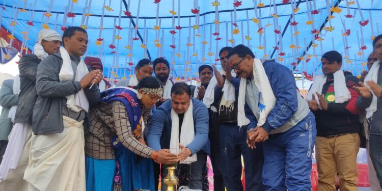 माघिको रौनक (फोटो फिचर)