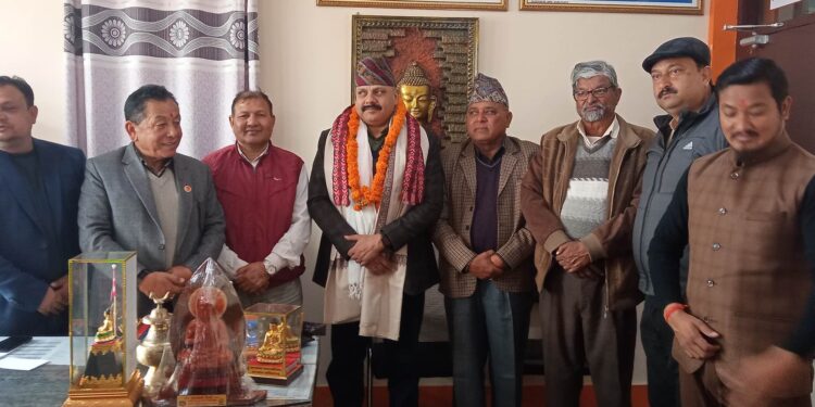 कपिलबस्तुबाट रौतहट सरुवा हुनुभएका प्रजिअ मिश्रालाई विदाई