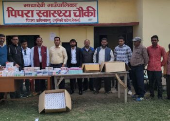पिपरा स्वास्थ्य चौकीलाई स्वास्थ्य सामाग्री