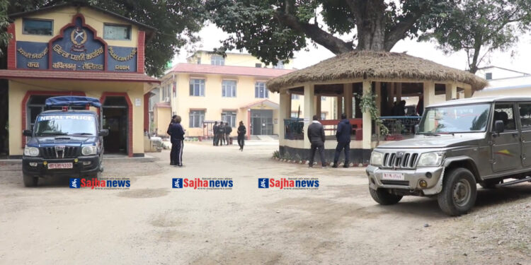 तीस लाख रुपैयाँ चोरी गरेको आरोपमा बावु- छोरा पक्राउ