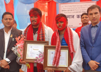 करण र सुवास गृह जिल्ला बागलुङमा सम्मानित