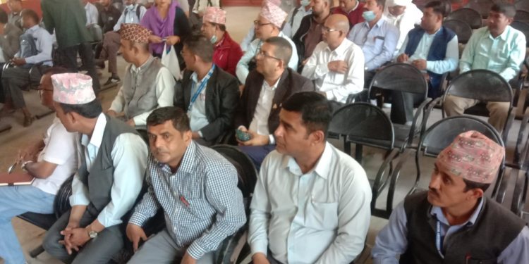 एसइईका लागि सुनसरीका केन्द्राध्यक्षलाई अभिमुखीकरण