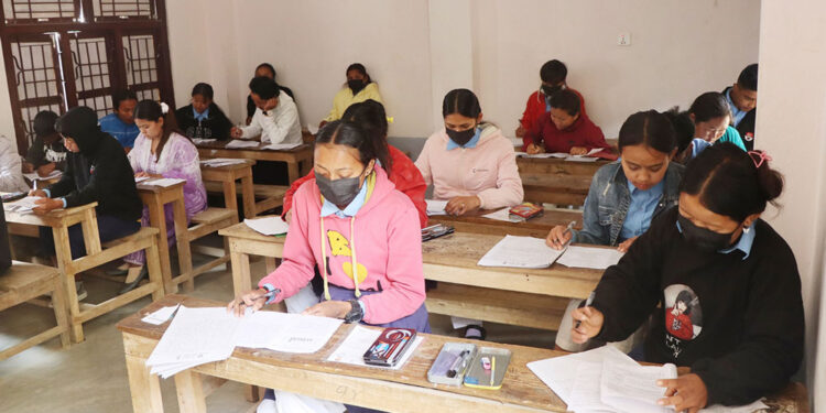 एसईई : ताप्लेजुङमा ४९ परीक्षार्थी अनुपस्थित