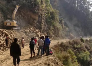 सालझण्डी–ढोरपाटन सडकको दुरदशा: १३ वर्षमा १९ किमि कालोपत्रे