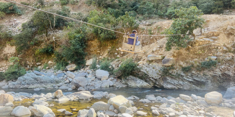 तुइनको त्रासपूर्ण यात्रा