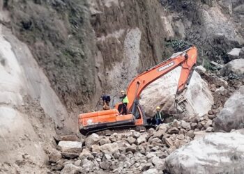 दैनिक नौ घण्टा सिद्धार्थ राजमार्ग  बन्द हुने
