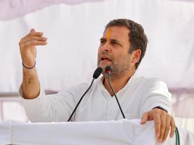 आज अदालत जाँदै राहुल गान्धी
