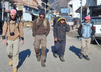 अब पर्यटकले नै गाइड र पोटरलाई १० लाखको बिमा गर्नुपर्ने