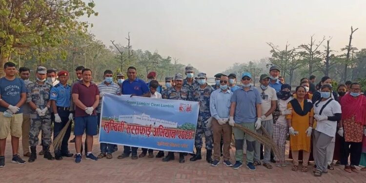 बुद्धजयन्तीको तयारी : लुम्बिनीमा सरसफाई अभियान