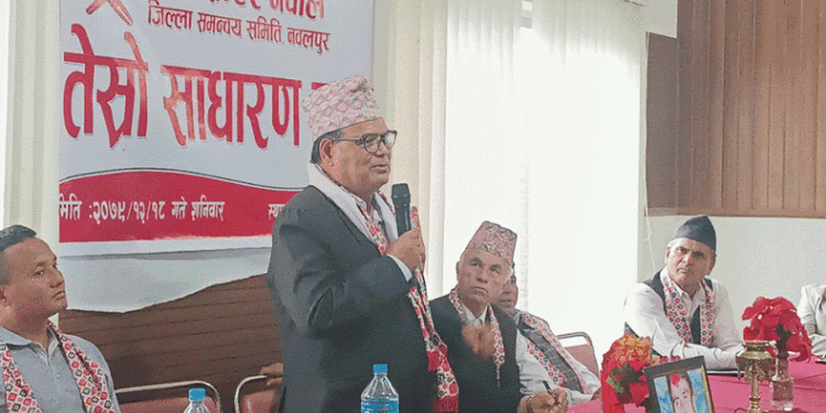नेपालको सत्ता ‘अरु कसैले’ संचालन गरिरहेको दाबी