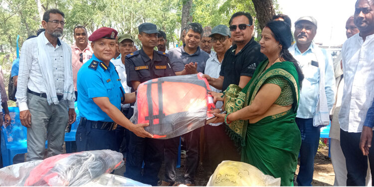 जगदीशपुर वन बाटिका निर्माण हुँदै