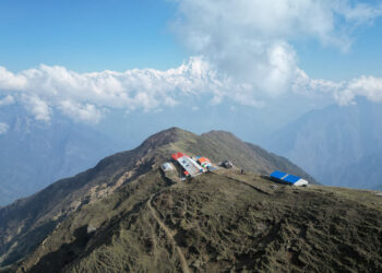 एकै दिन आठ पर्वतारोही धौलागिरि चुचुरोमा
