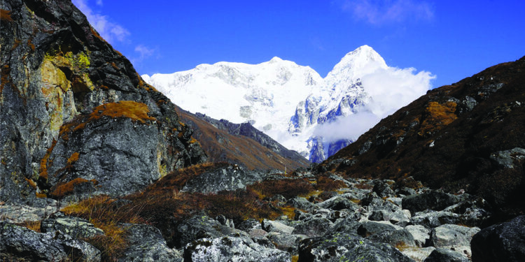 नर्वेकी एक महिलासहित तीन जनाले गरे कञ्चनजंघाको सफल आरोहण