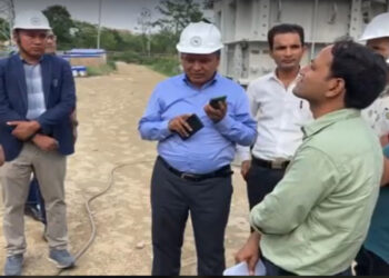 निर्देशक घिसिङले गर्नुभयो थानाभर्याङ सबस्टेसनको अनुगमन