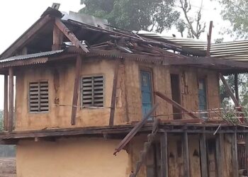 हावाहुरीका कारण सुर्खेतमा ठुलो क्षति