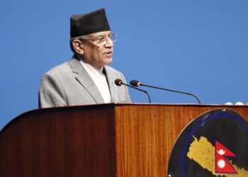 विदेशी लगानीलाई प्रोत्साहन र स्वदेशी उद्योगलाई संरक्षण गरी आर्थिक भार कम गर्छाैँ: प्रधानमन्त्री