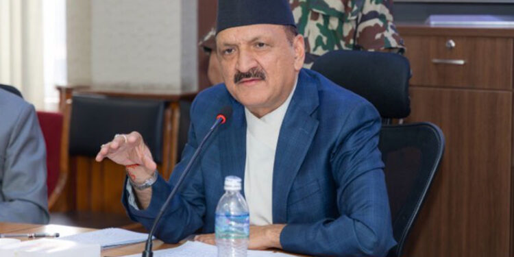 बजेट ठूलो आकारको ल्याउने अवस्था छैन : अर्थमन्त्री महत