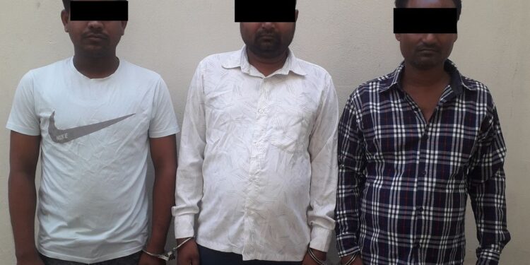 दमकल कर्मचारीलाई कुटपिट गर्ने ३ जना युवा पक्राउ