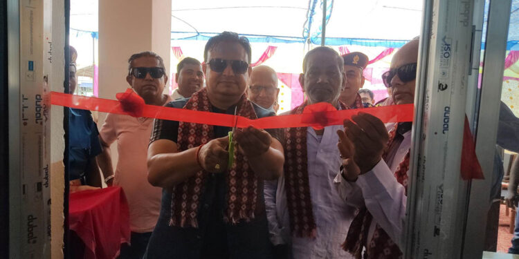 तौलिहवा बसपार्कमा प्रहरी विट स्थापना