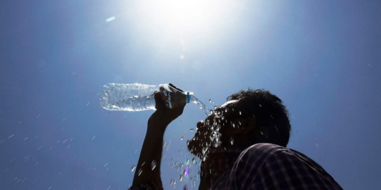 अत्यधिक गर्मीले बाँकेका विद्यालय बन्द हुँदै