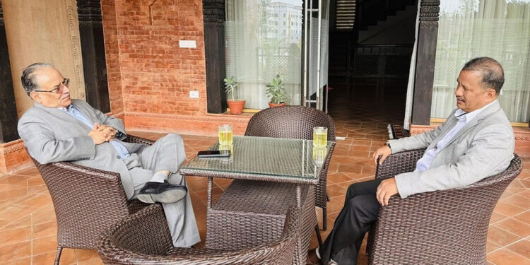 प्रधानमन्त्री प्रचण्ड र चन्दबीच भेटवार्ता