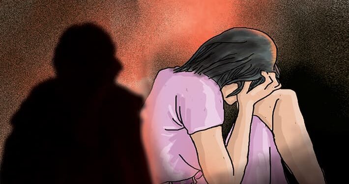 १७ वर्षीय किशोरबाट ३० वर्षीया महिला बलात्कृत