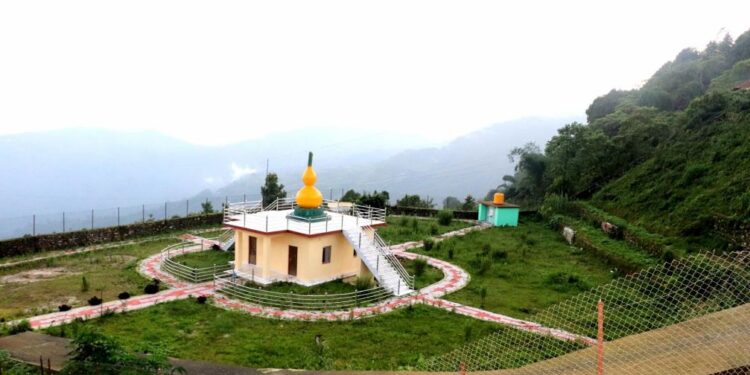 हतुवागढीमा दिमालुङ स्मारक उद्यान