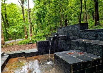 देवघाटमा ढुङ्गेधारा निर्माण