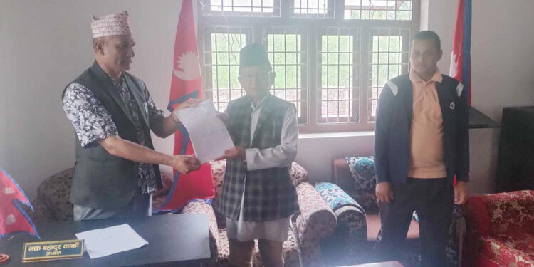 मिक्वाखोलाका विद्यालयमा खानेपानी योजना