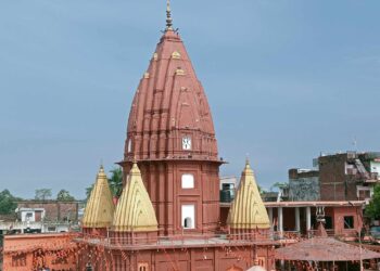 कपिलवस्तुको तौलिहवामा अवस्थित प्राचीन ताम्रेश्वर महादेवको मन्दिर