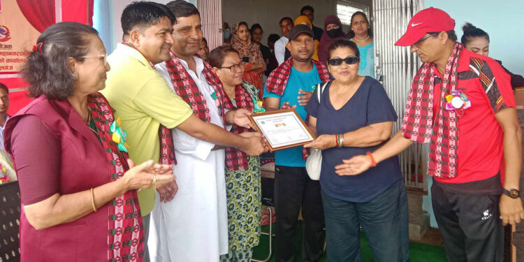 पूर्व राष्ट्रिय खेलाडी सम्मानित