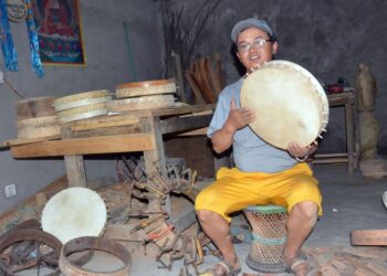 डम्फु बनाएर राम्रो आम्दानी