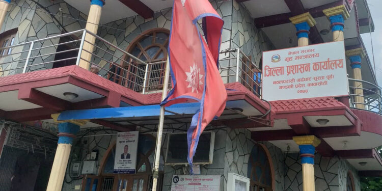 नागरिकता बनाउनेभन्दा राहदानी बनाउने धेरै
