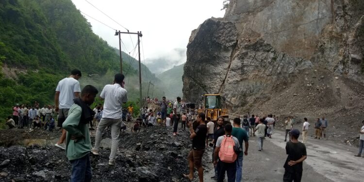 नारायणगढ–मुग्लिन सडकखण्ड फेरि अवरुद्ध