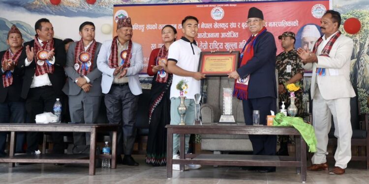 कला–साहित्य र खेलकूद उच्च प्राथमिकतामा छ : प्रधानमन्त्री
