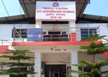 शौचालय नभएको जनप्रतिनिधि र कर्मचारीको सेवा सुविधा रोक्का