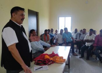 नयाँ पार्टीहरु बर्खाका पानी जस्तै हुन,आफै सुखेर जान्छन्: मन्त्री आचार्य