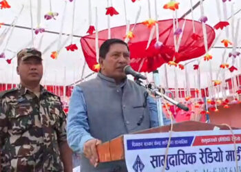 तस्करहरू आफूहरूलाई हटाउन लागि परेको गृहमन्त्रीको दाबी