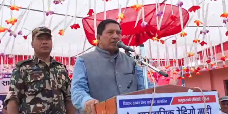तस्करहरू आफूहरूलाई हटाउन लागि परेको गृहमन्त्रीको दाबी