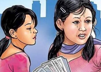 महिला, बालबालिका तथा ज्येष्ठ नागरिकमन्त्री सुरेन्द्रराज आचार्यको पहलमा भारतमा बेचिएका दुई किशोरीको उद्धार