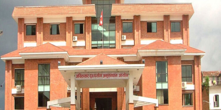 वडाअध्यक्षसहित तीन जनाविरुद्ध भ्रष्टाचार मुद्दा दर्ता