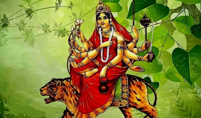 नवरात्रको तेस्रो दिन : गीत सङ्गीतमा लागेकाले विशेष पूजा आराधना गर्ने चन्द्रघण्टा देवी