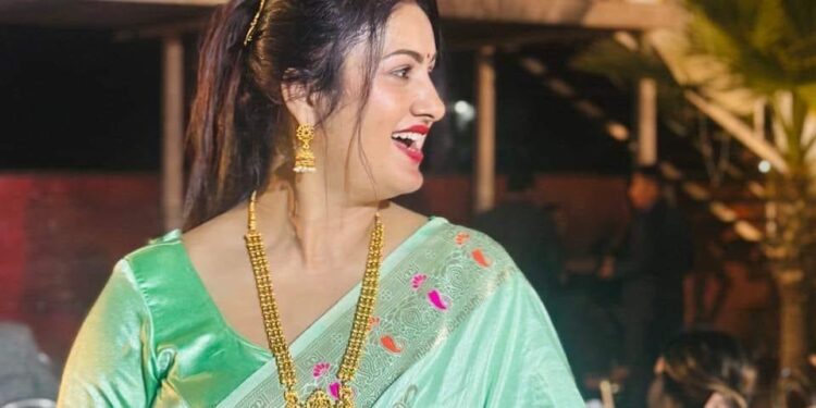 टिकटक लाइभमा आफ्नो वक्षस्थल प्रदर्शन गर्ने माओवादी नेतृ शान्ती बराल निलम्बित