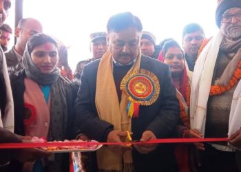 गाउ बस्तीका नागरिकहरुलाई छिटो छरितो सेवा दिनुृ पर्छ ः मन्त्री आचार्य