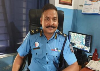 बम्जन पक्रने ‘अपरेसन ब्लू’का कमान्डर डिएसपी भण्डारी, यसरी गरियाे पक्राउ