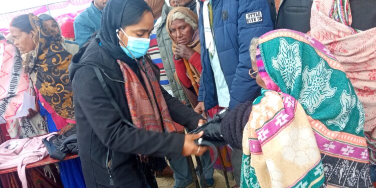 बिकट सिमावर्ती गाउ हृदयनगरमा पहिलो पटक बृहद स्वास्थ्य शिबिर