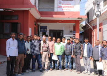 किसानहरुको विगत ६ महिना देखि दुग्ध नविकेपछि चिन्तित